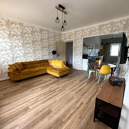 Appartement Calme, Spacieux Et Chic En Centre Ville ! Calais Luaran gambar